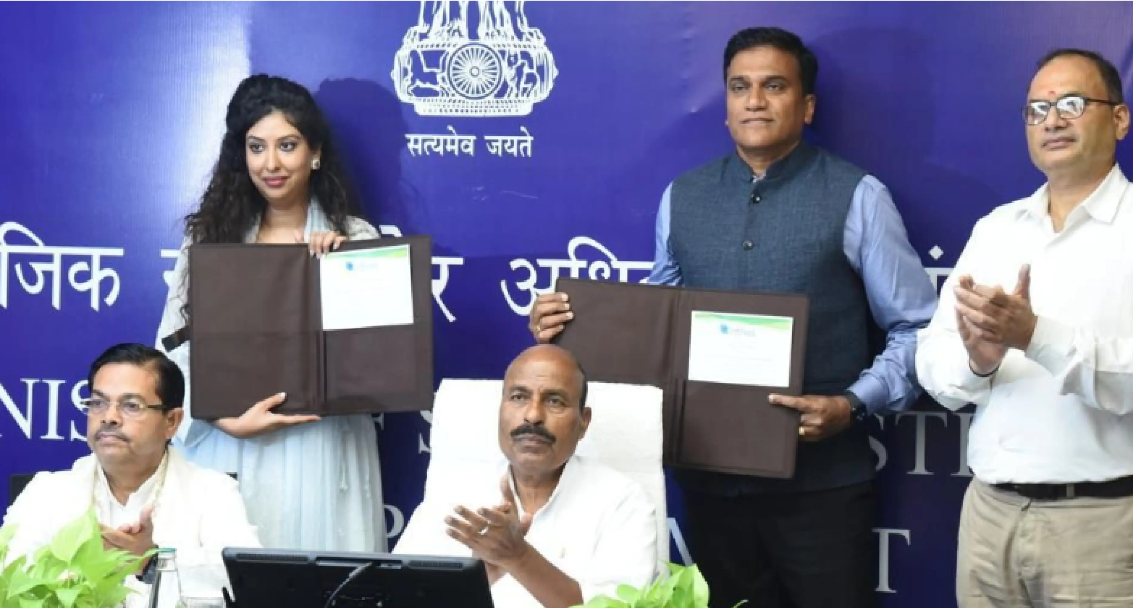 Signed 3 MoUs with Ministry of Social Justice and Empowerment Govt.